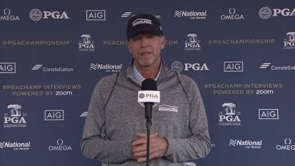 Steve Stricker on Tiger's putting: 'He's doing just fine'