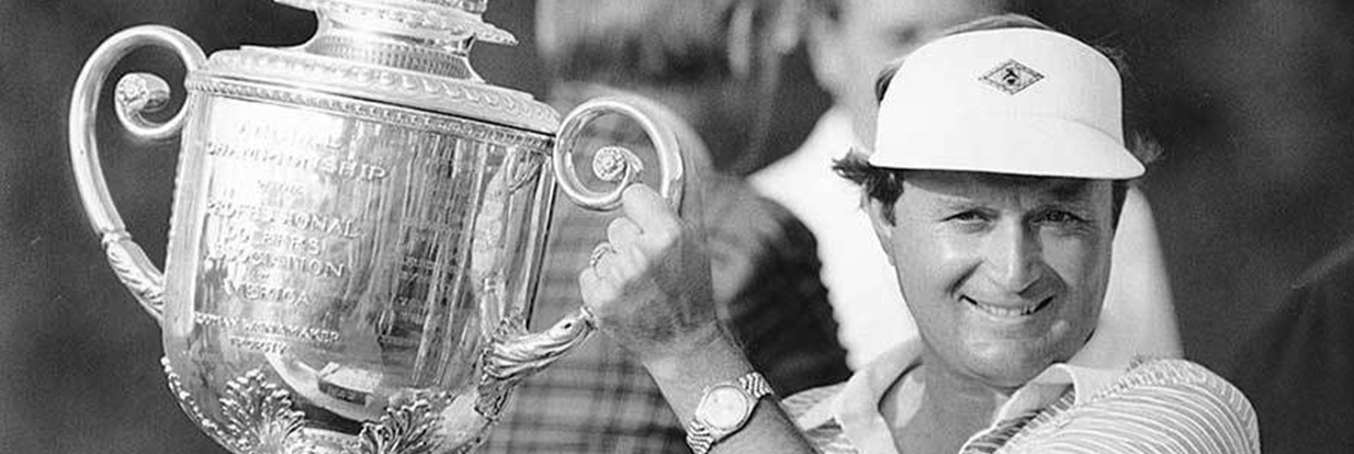 Raymond Floyd with the Wanamaker Trophy at the 1982 PGA Championship