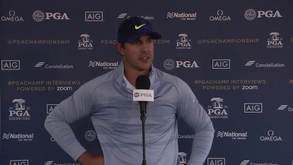 Tight hip doesn’t stop Koepka (68) in Round 2