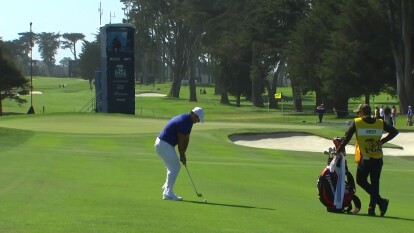 Patrick Reed with a good approach on 1