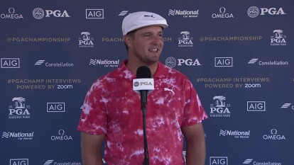 DeChambeau (70): 'Gotta do something special this weekend'